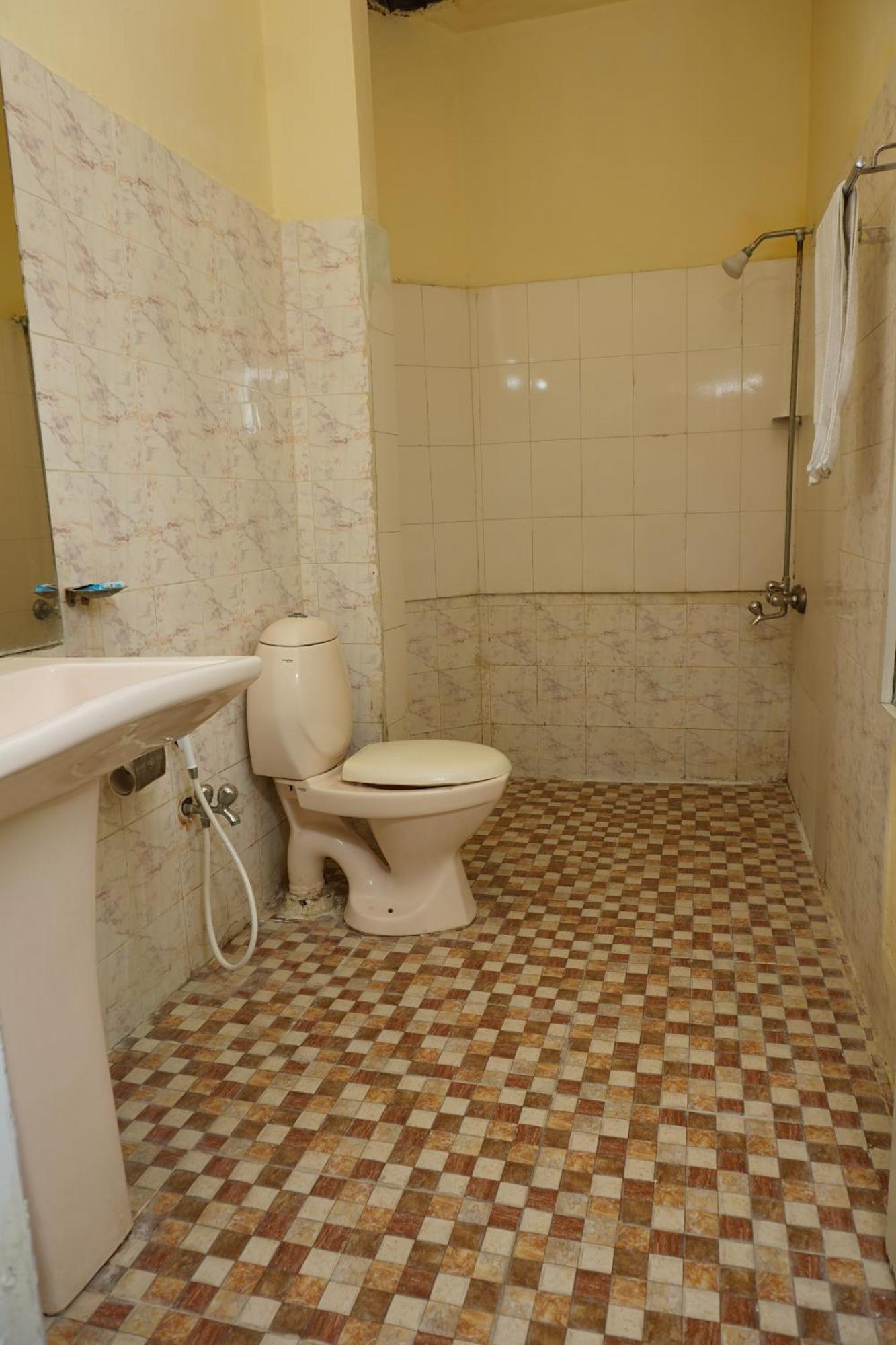 Orion Inn Guest House F-7 Islamabad Buitenkant foto