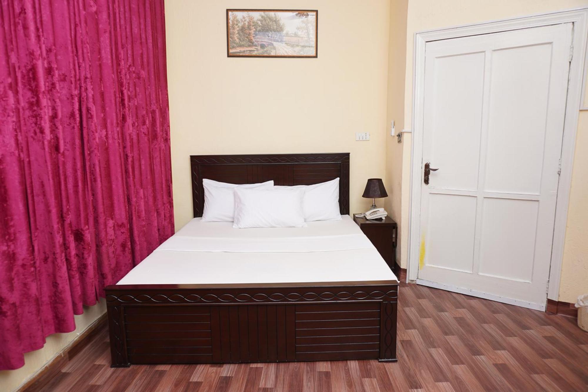 Orion Inn Guest House F-7 Islamabad Buitenkant foto