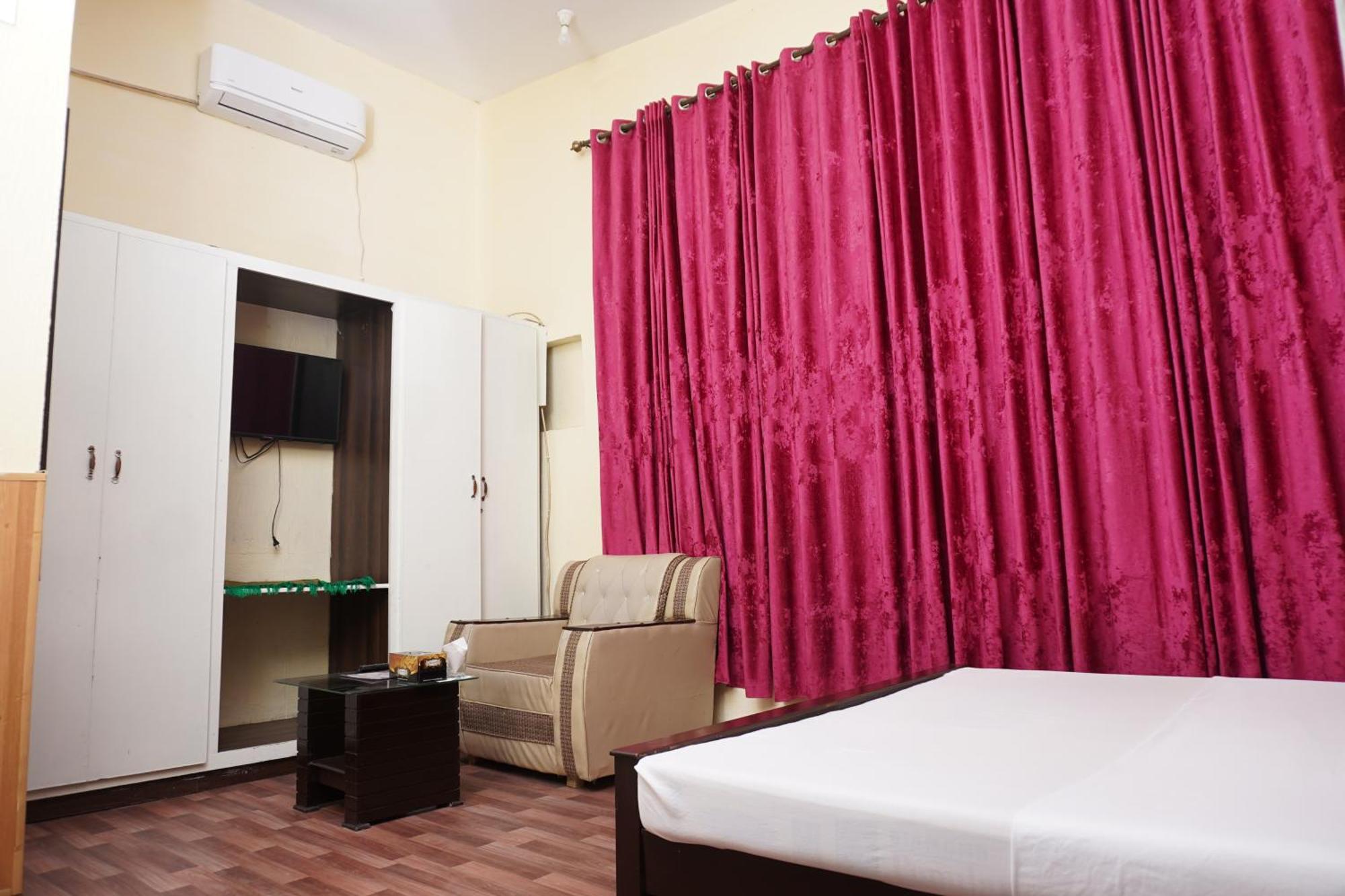 Orion Inn Guest House F-7 Islamabad Buitenkant foto